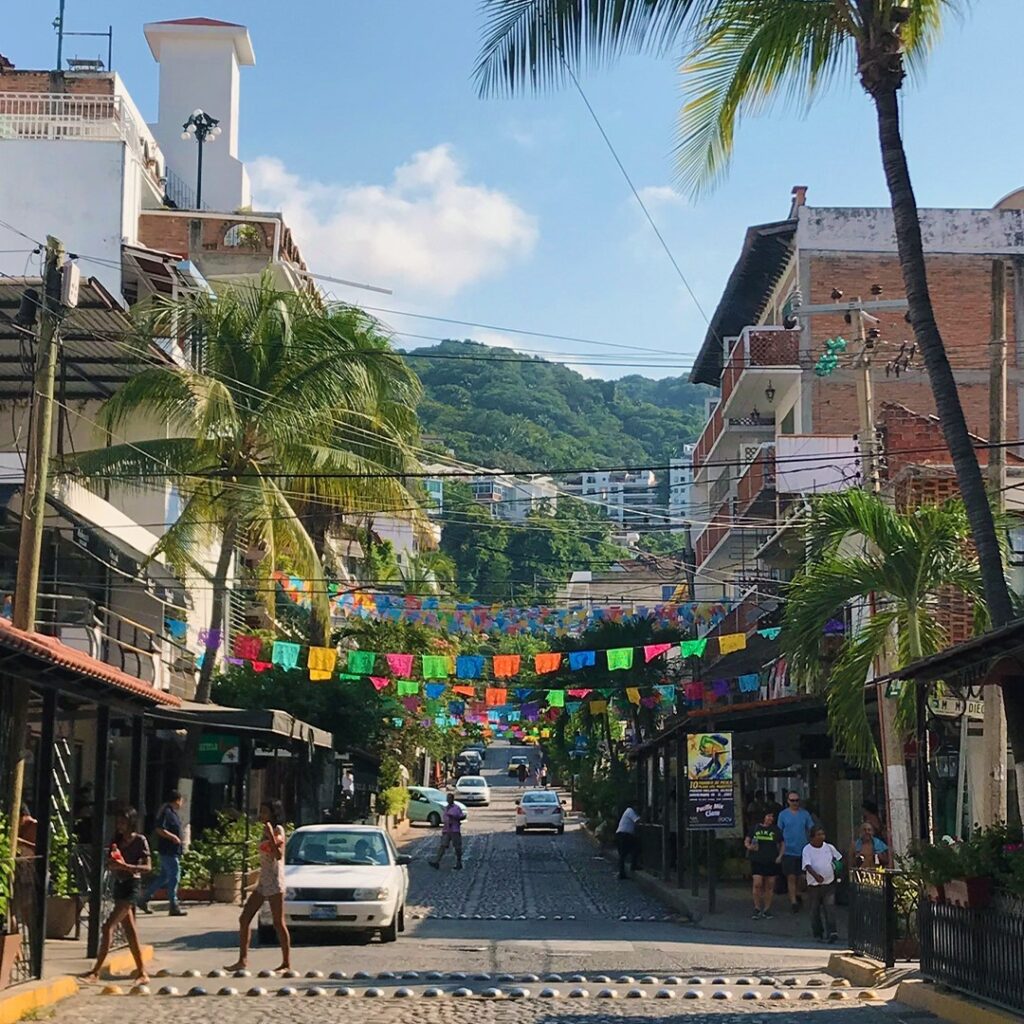 Los Muertos Hostal
